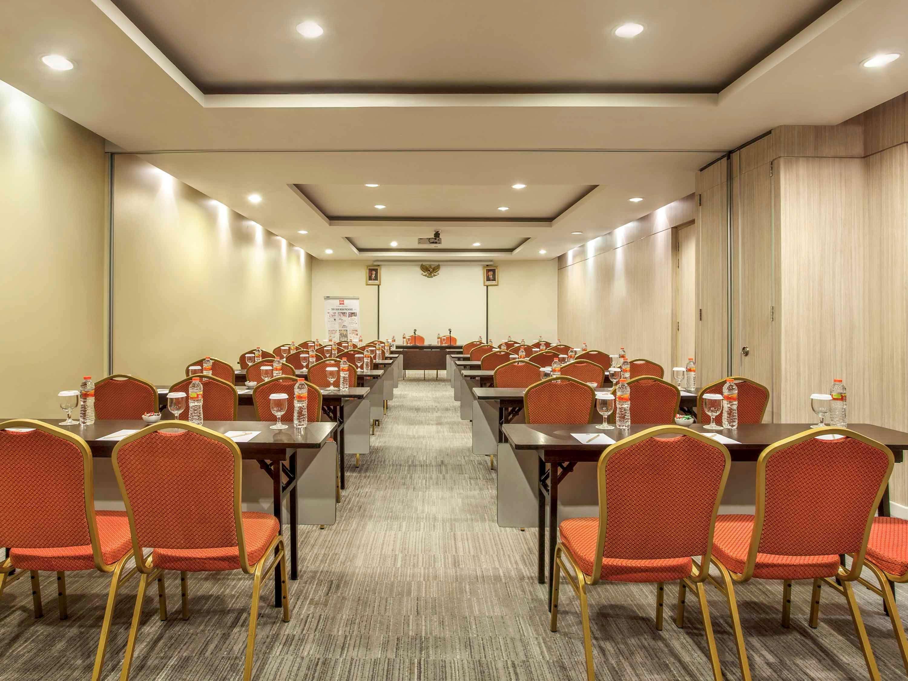 Ibis Surabaya City Center Εξωτερικό φωτογραφία