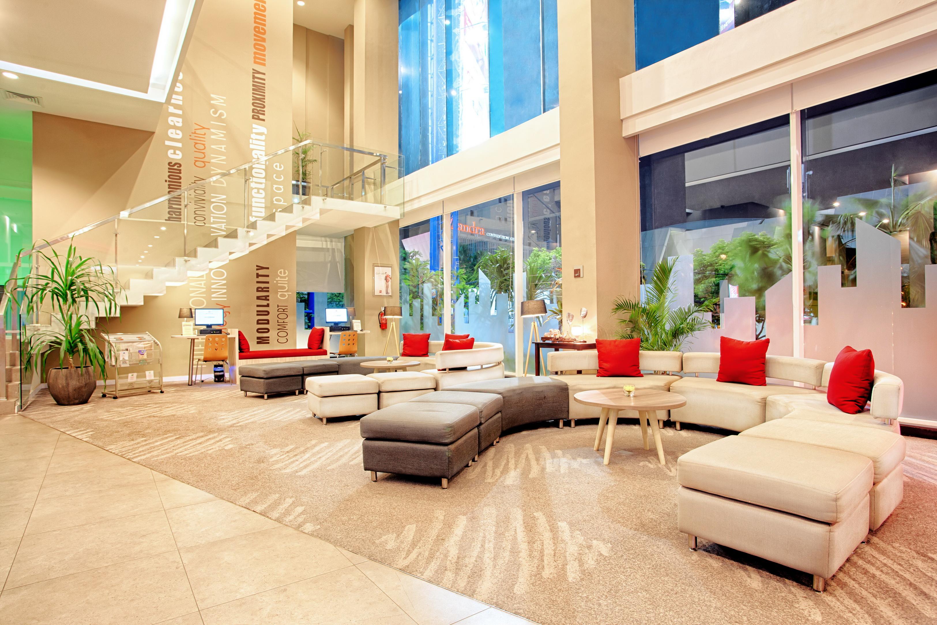 Ibis Surabaya City Center Εξωτερικό φωτογραφία