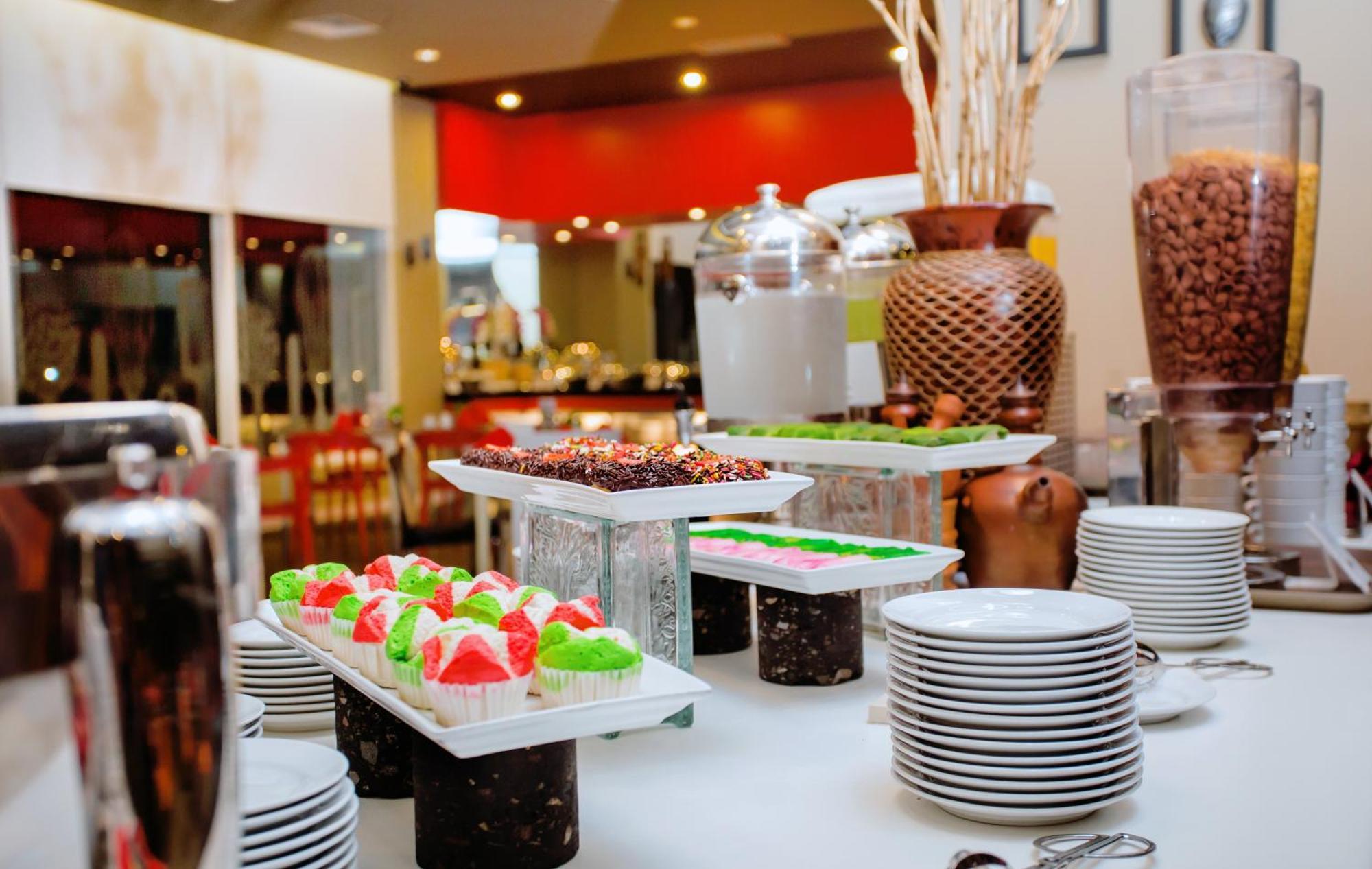 Ibis Surabaya City Center Εξωτερικό φωτογραφία