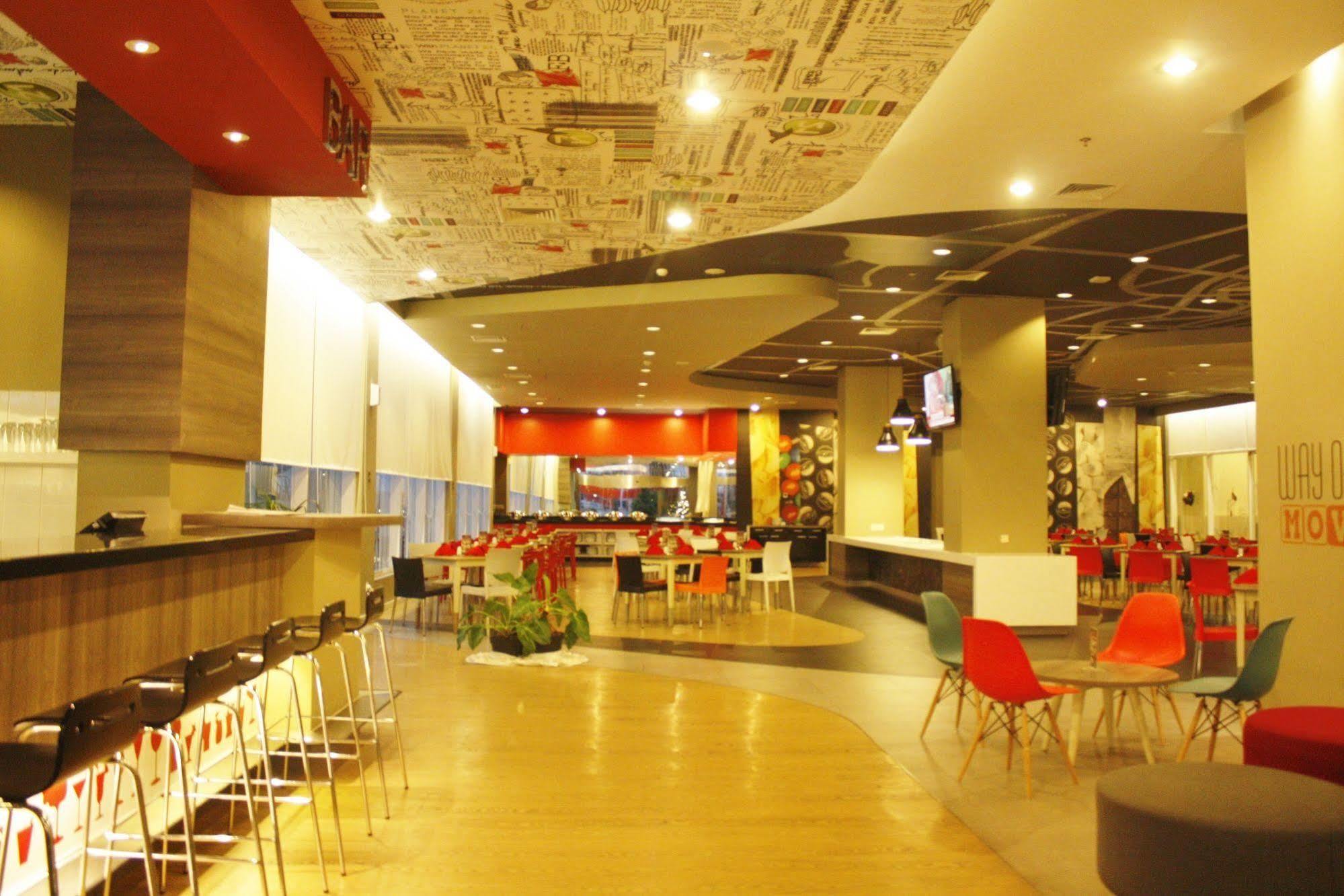 Ibis Surabaya City Center Εξωτερικό φωτογραφία